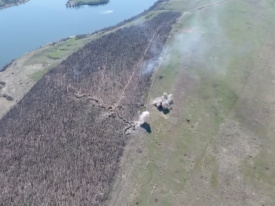 Появилось впечатляющее видео уничтожения позиции боевиков на Светлодарской дуге